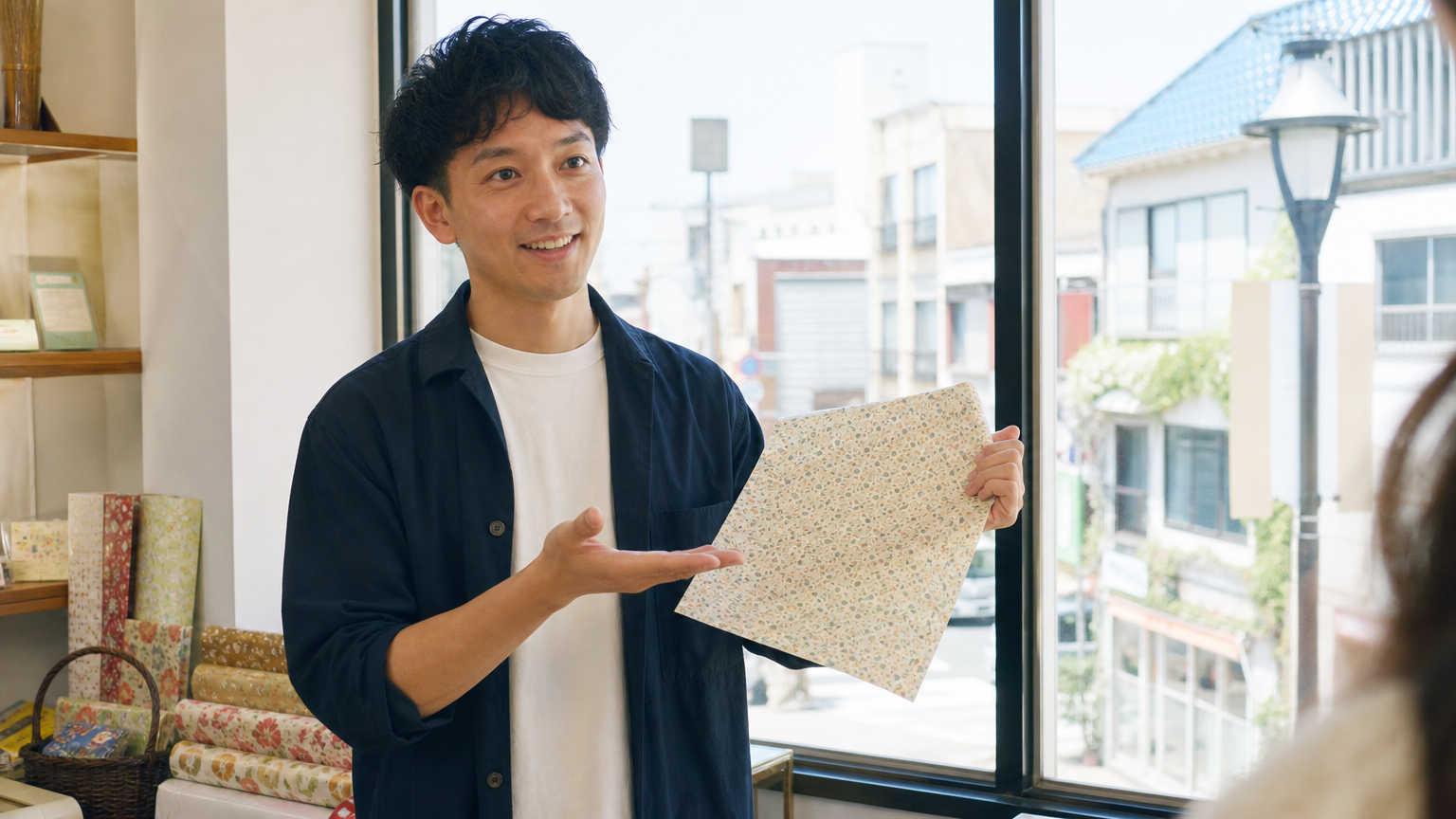 包装紙の素材比較ガイド|用途別の選び方と判断基準